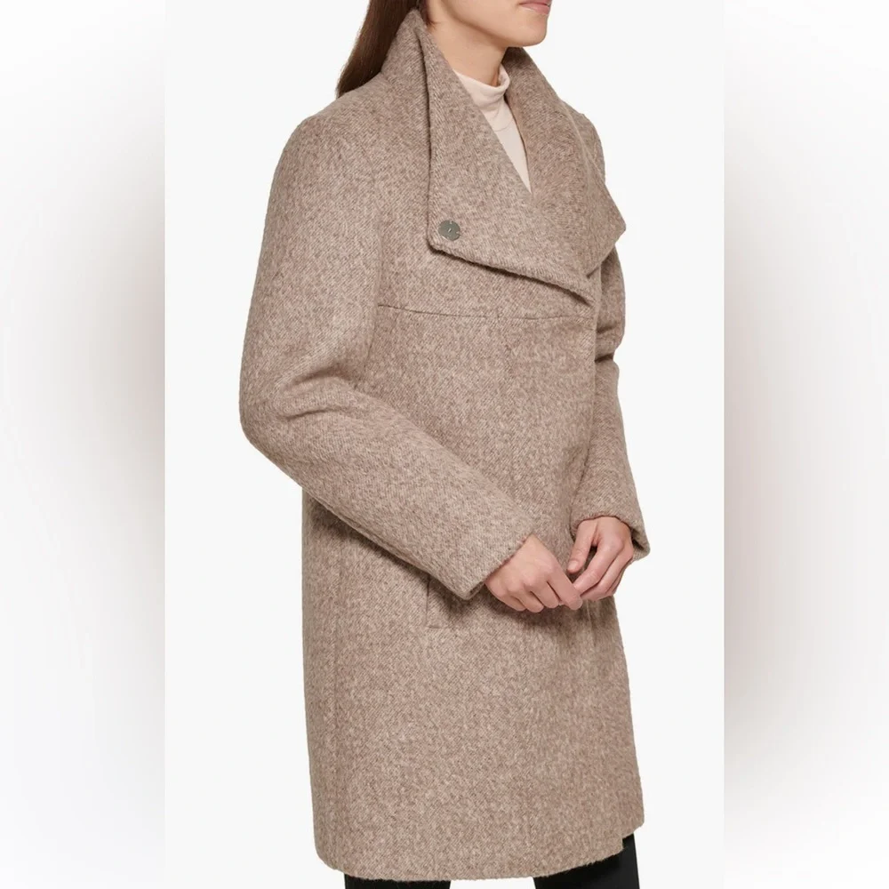 Kenneth Cole New Year Asymmetrical Coat - Picture 5 of 5